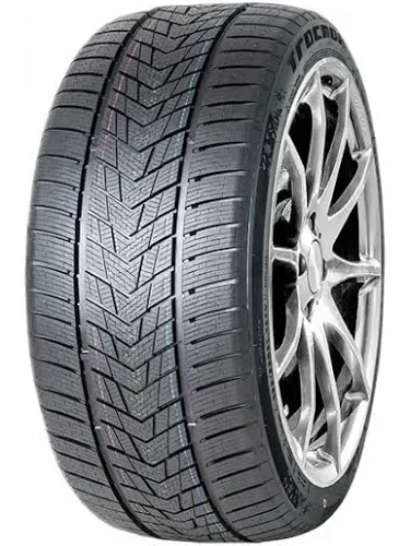 Tracmax X Privilo S330 215/45 R 18